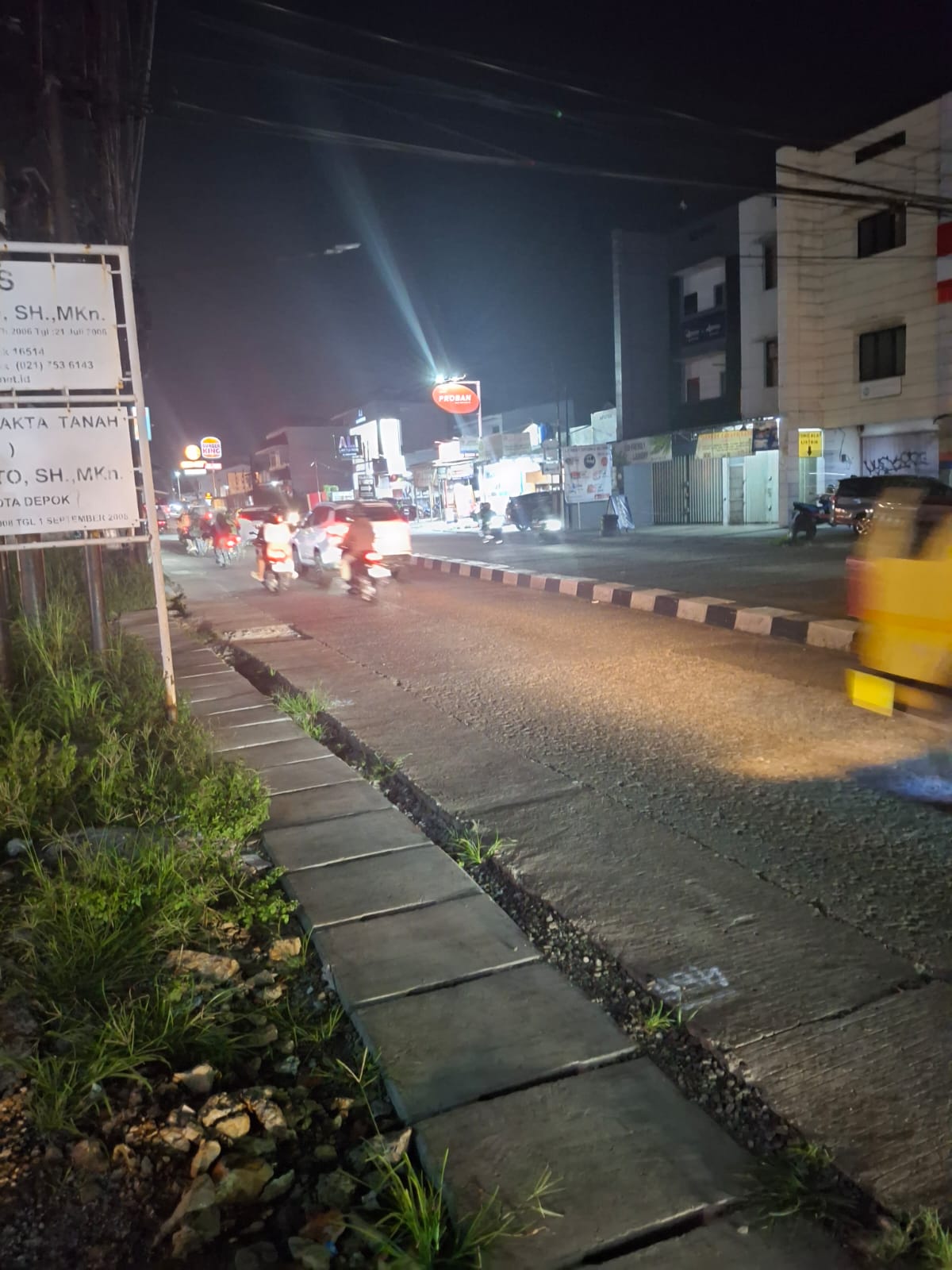 Disewakan Ruko di Cinere Raya Depok